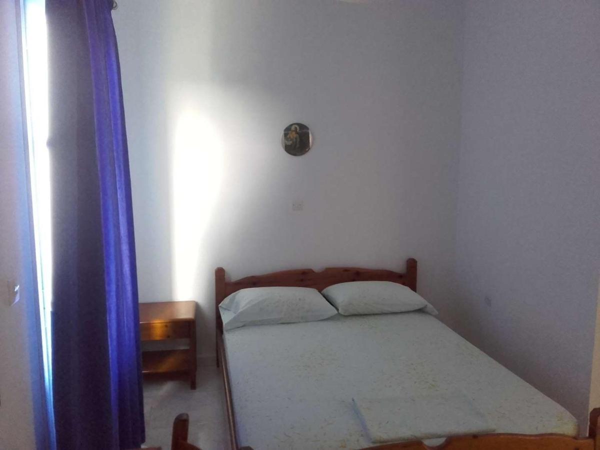 Nikos Apartments Lefkos  Buitenkant foto