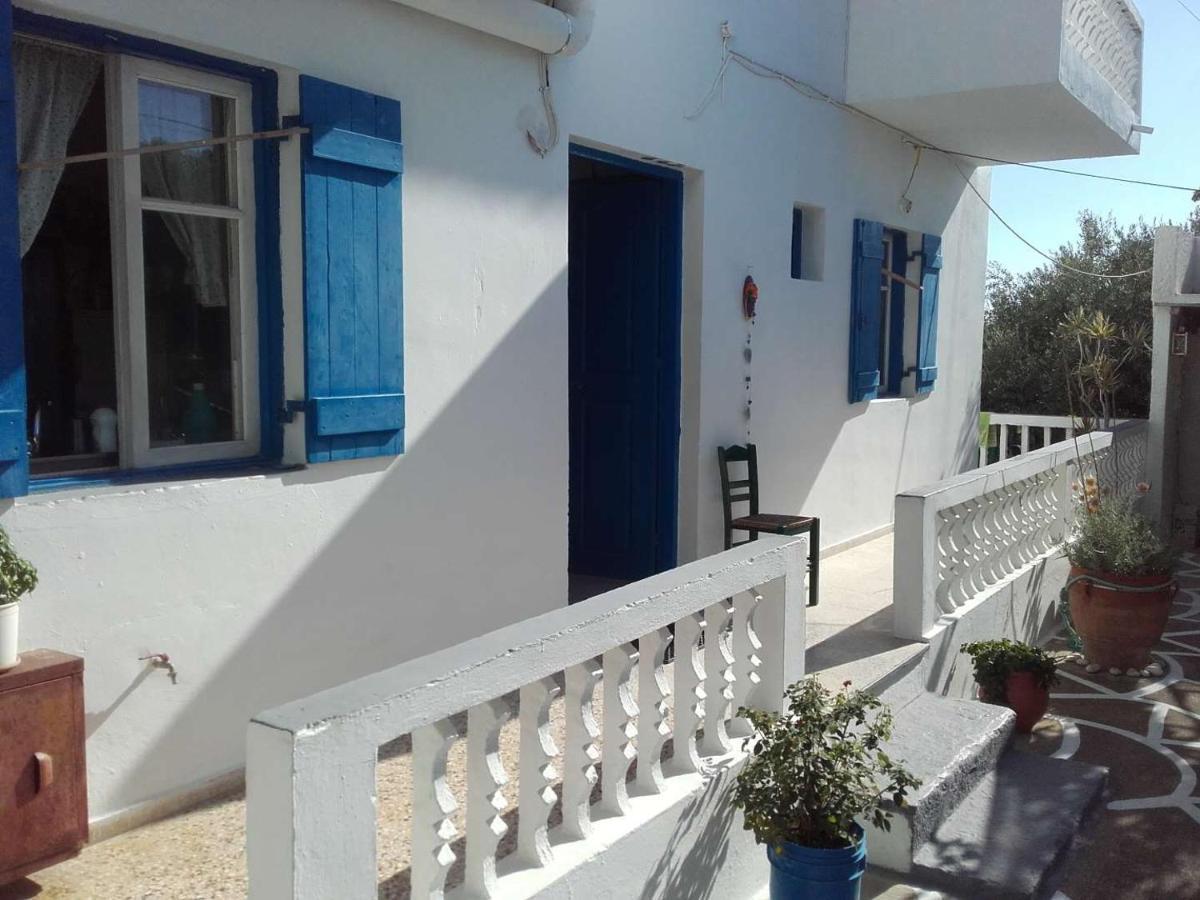 Nikos Apartments Lefkos  Buitenkant foto