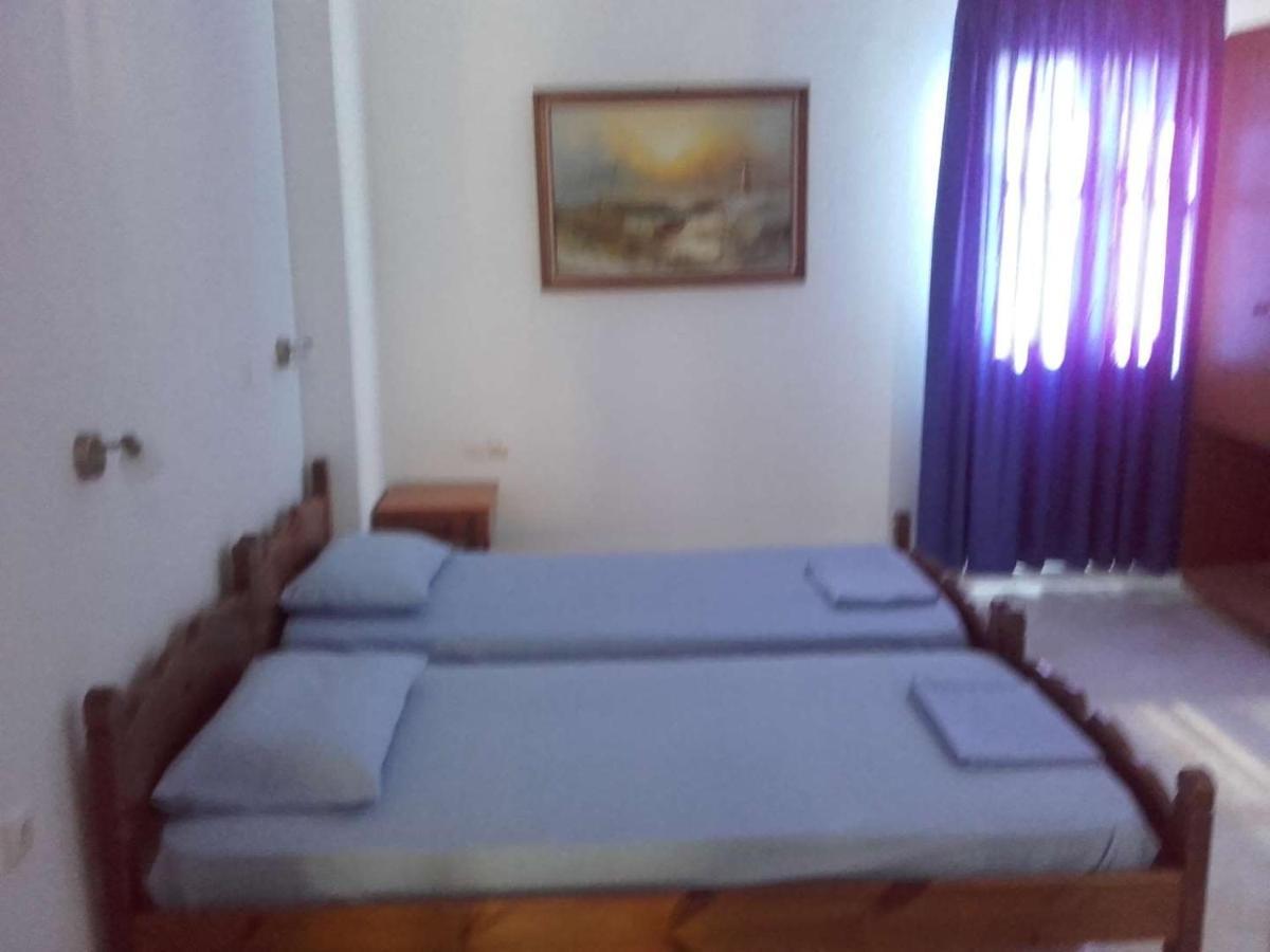 Nikos Apartments Lefkos  Buitenkant foto